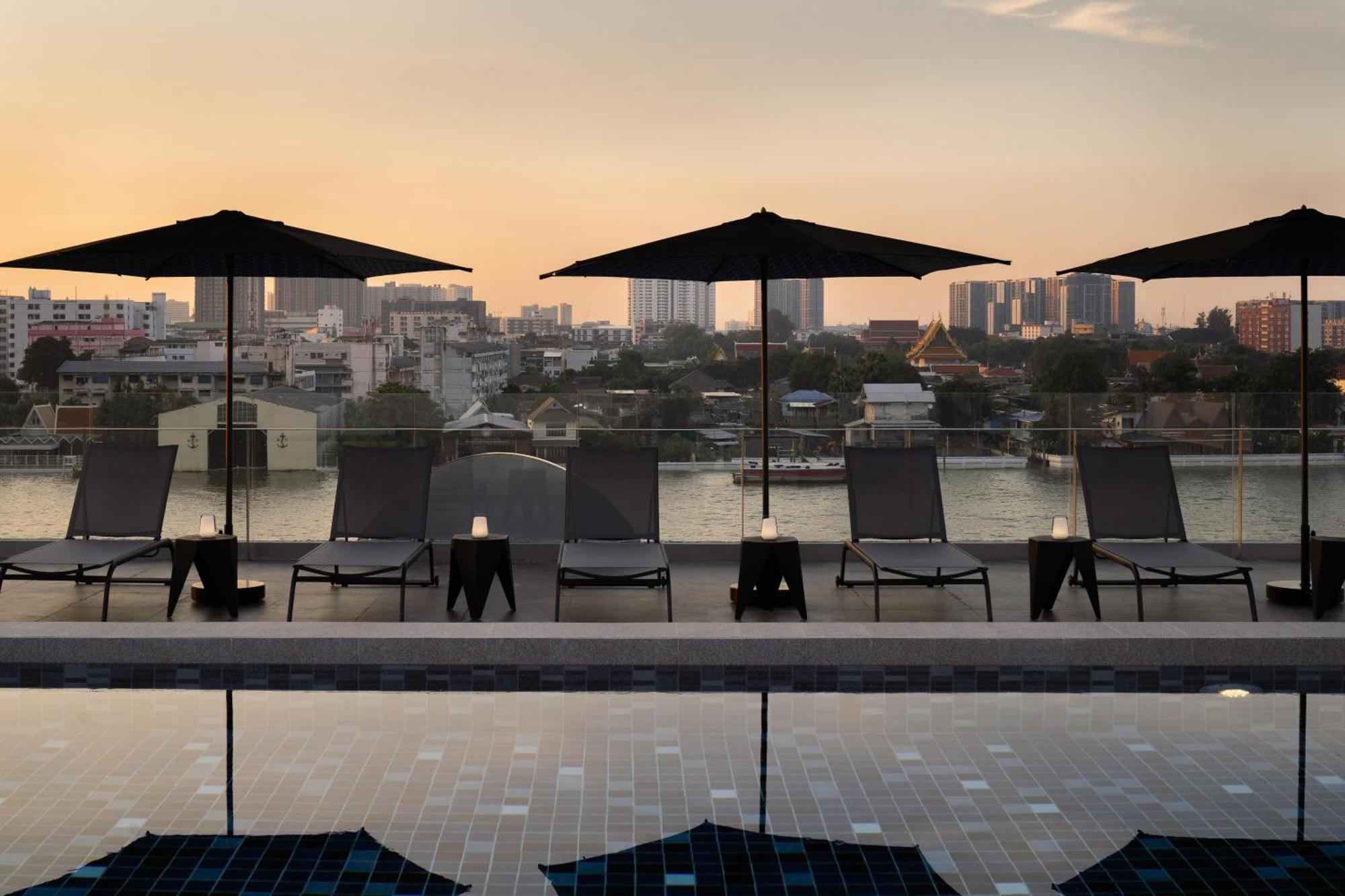The Standardx, Bangkok Phra Arthit Hotell Exteriör bild